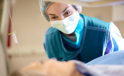 Sondenextraktion von erfahrenem Fachpersonal erkl&auml;rt