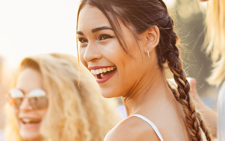 3 sch&ouml;ne, robuste Festival-Frisuren