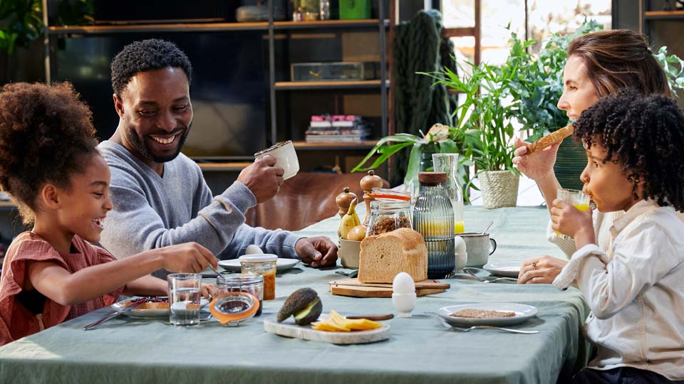 Set petit-d&eacute;jeuner, video