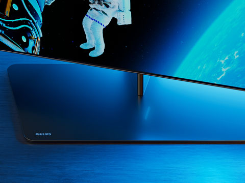 Drehbarer St&auml;nder und verstellbare St&auml;nderbreite