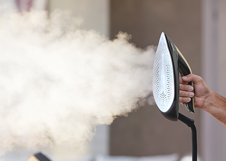 Vapeur puissante pour une &eacute;limination optimale des plis